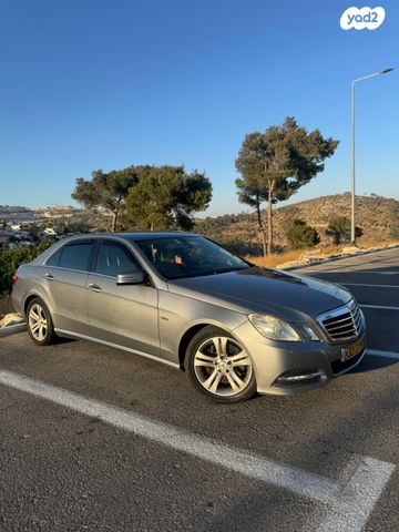 מודעת רכב מרצדס-בנץ E-class