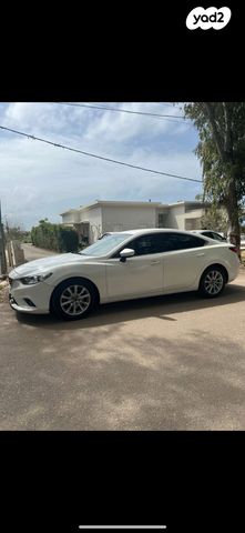 6 Luxury אוט׳ סדאן 4 דל 2.0 (165 כ״ס) [2015-2018]