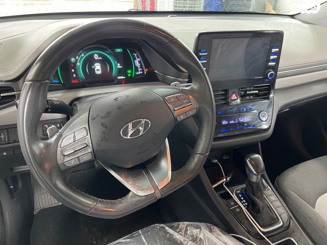 יונדאי איוניק