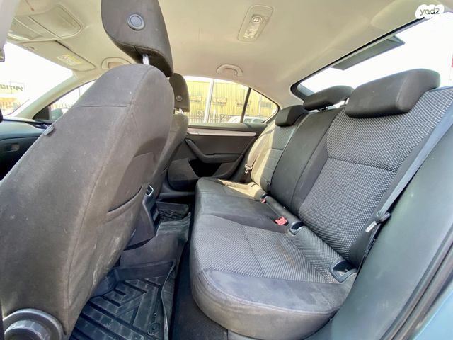 סקודה אוקטביה