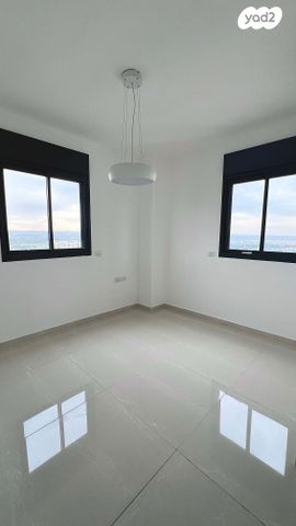 גג/ פנטהאוז, דרך הים 20, גני תקווה צפון, גני תקווה