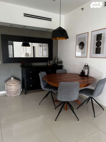 גג/ פנטהאוז, דרך הים 20, גני תקווה צפון, גני תקווה