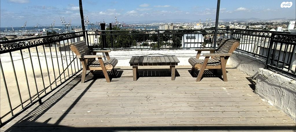 גג/ פנטהאוז, השומר 27, העיר התחתית, ואדי סאליב, חיפה