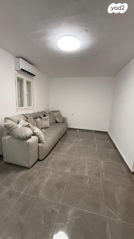 דירה, שדרות הרברט ליהמן 12, קרית ים ב', קרית ים