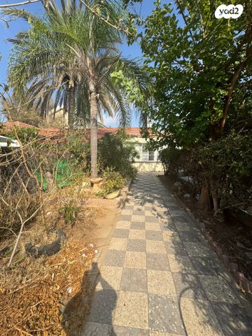 בית פרטי/ קוטג', החלוץ 5, נווה רמז, חולון