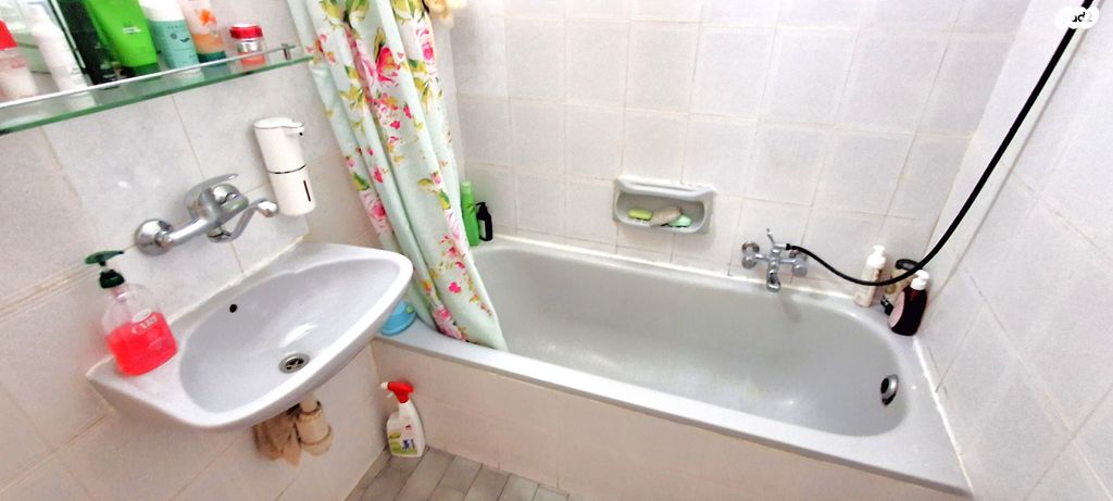 דירה, שאול המלך 159, שכונה י"א, באר שבע