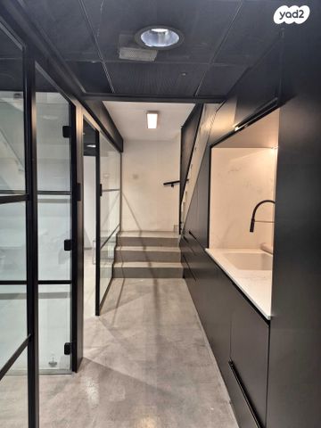 משרדים, הוד השרון