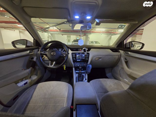 סקודה אוקטביה