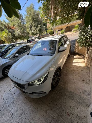 אם ג'י EHS PHEV
