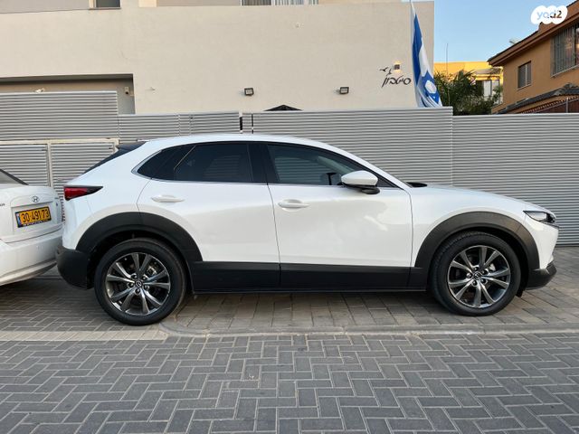 מאזדה CX-30