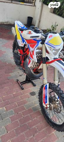 מודעת רכב בטא RR300