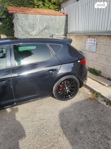 feedItemObj.data.row_1