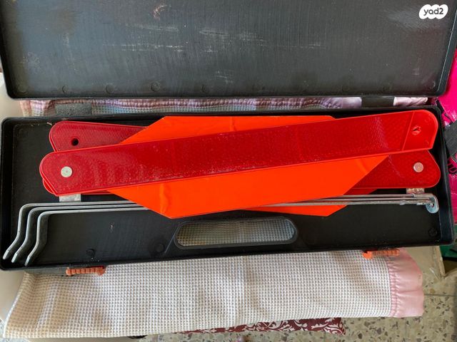 feedItemObj.data.row_1