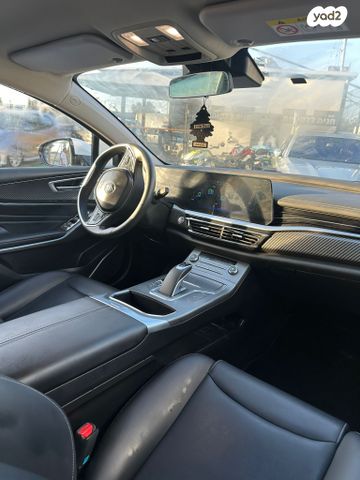 אי.וי איזי  Limo