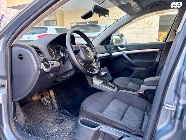 סקודה אוקטביה