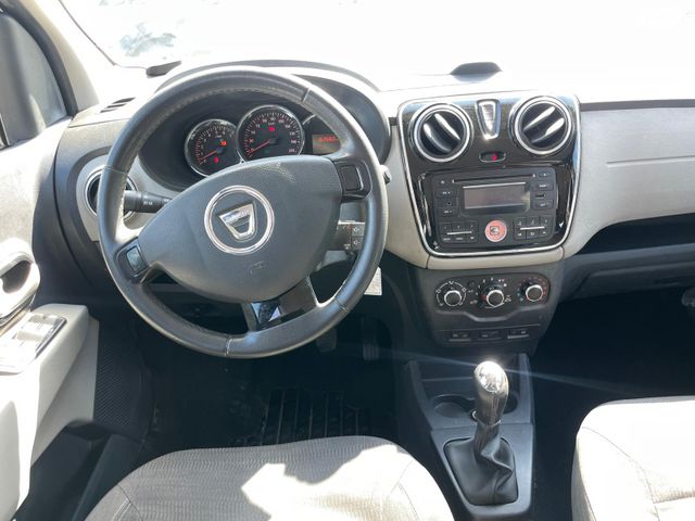 דאצ'יה לודג'י