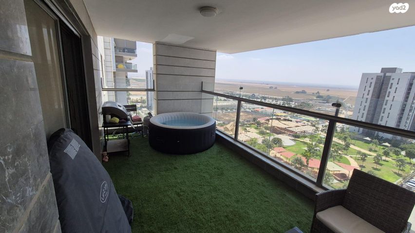 דירה, שלום דנינו 4, נתיבות מערב, נתיבות