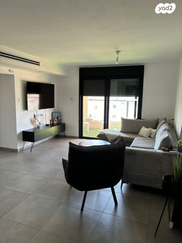 דירה, בית"ר 8, שאר העיר, מגדל העמק