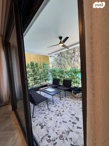 דירה, בר כוכבא 39, נווה ישראל, הרצליה