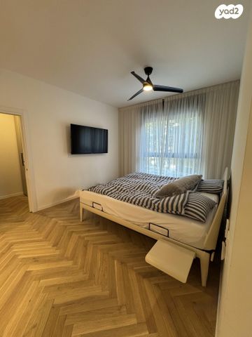 דירה, בר כוכבא 39, נווה ישראל, הרצליה