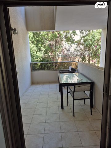 דירה, גבעת התחמושת 37, קרית שרת מערב, חולון