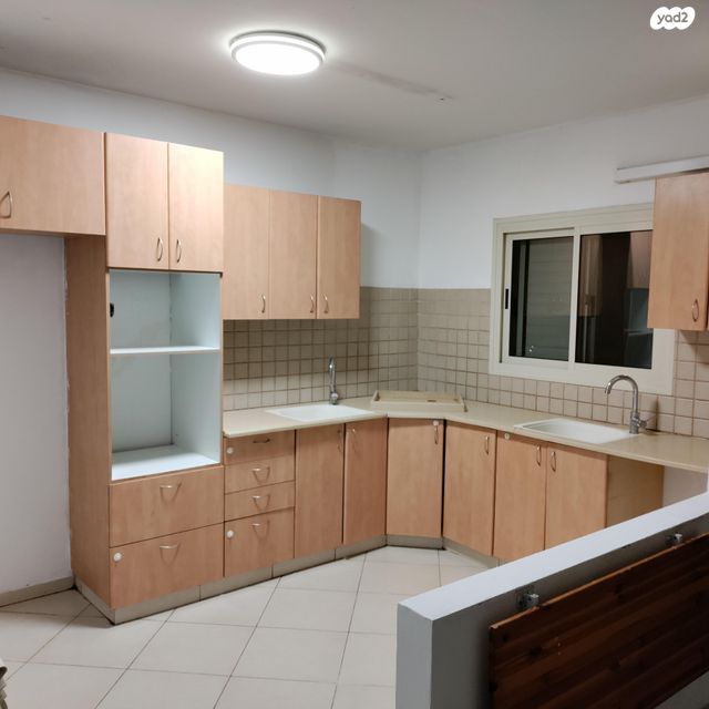 הרב אריה בינה 14