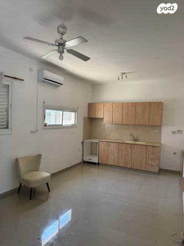 א.ד. גורדון 60