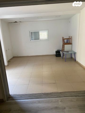 בית פרטי/ קוטג', עמוס 4, שיכון רסקו, קרית אונו