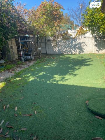 בית פרטי/ קוטג', עמוס 4, שיכון רסקו, קרית אונו