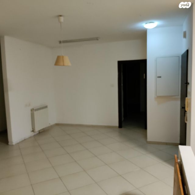 דירה, הרב אריה בינה 14, חומת שמואל, הר חומה, ירושלים