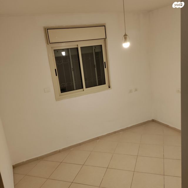 דירה, הרב אריה בינה 14, חומת שמואל, הר חומה, ירושלים