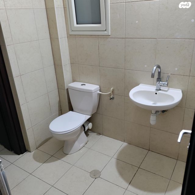 דירה, הרב אריה בינה 14, חומת שמואל, הר חומה, ירושלים