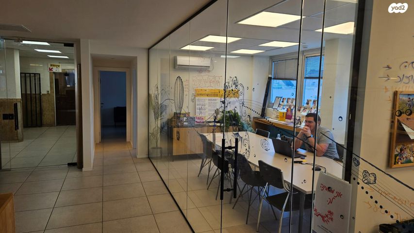 משרדים, נחלת בנימין 75, לב תל אביב, לב העיר צפון, תל אביב יפו