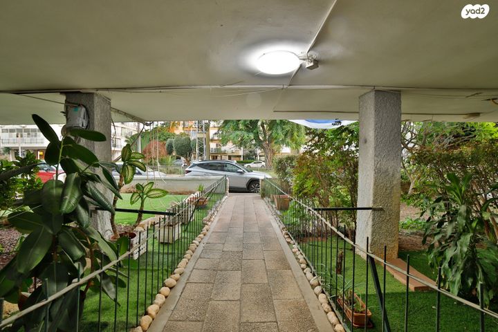 דירה, הרצוג, רסקו א', חולון