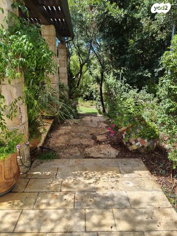 בית פרטי/ קוטג', שומרה