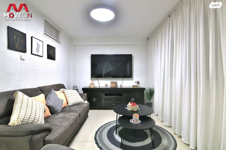 דירה, יצחק בן צבי, שיכון ד, טבריה