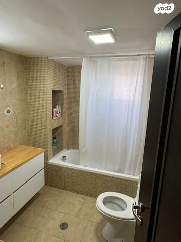 בית פרטי/ קוטג', פסמן צ'רלס, הרצליה הצעירה, הרצליה