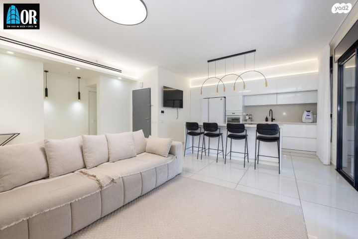 דירה, אודם, צמרות המושבה, באר יעקב