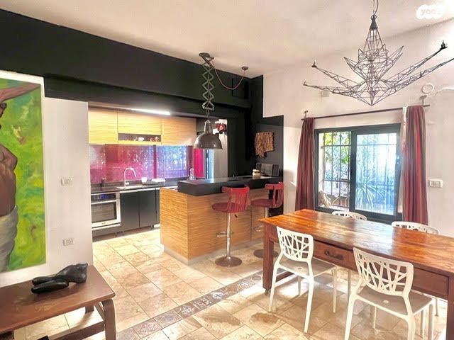 בית פרטי/ קוטג', חזקיהו המלך, גבעת הרצל, אזור המלאכה יפו, תל אביב יפו