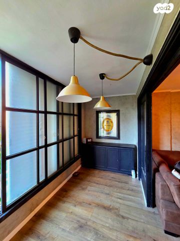 דירה, א.ד. גורדון, צפון מערב מרכז העיר, נתניה