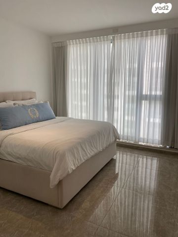 דירה, ניסים אלוני 3, צמרות איילון, פארק צמרת, תל אביב יפו