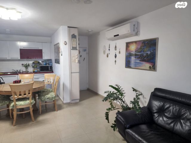 דירה, אדמונית 7, גני אביב, לוד