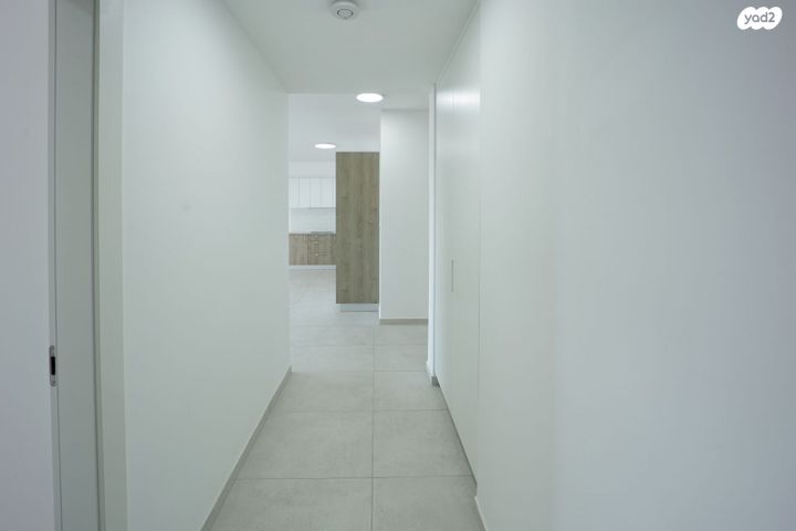 דירה, דרך אריק שרון, חיפה