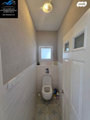 דו משפחתי, נאות הפרחים, גן יבנה