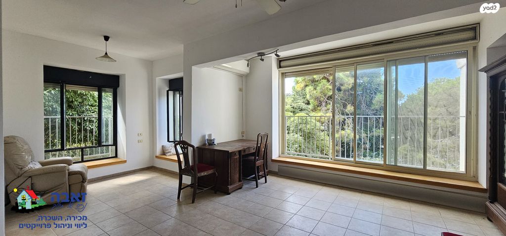 דו משפחתי, יערות 22, אחוזה, חיפה