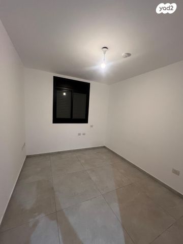 דירת גן, אופקים