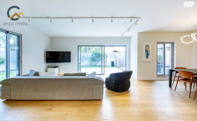 בית פרטי/ קוטג', גיל עמל, הוד השרון