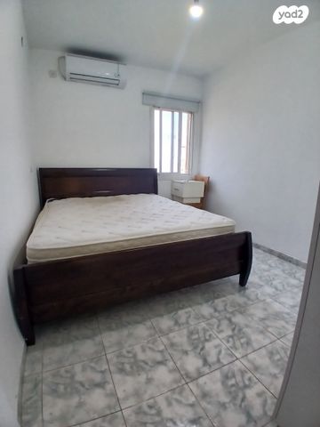 דירה, העצמאות, שלום עליכם, מגדל העמק