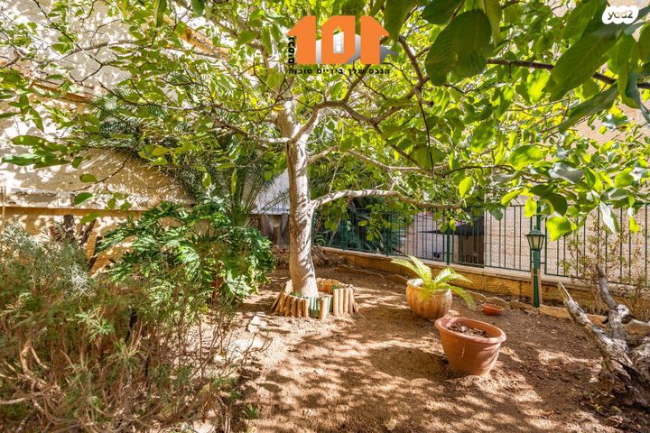 בית פרטי/ קוטג', המחנכת, גילה, ירושלים