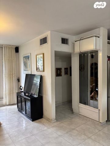 דירה, טבנקין, אזור הבילויים, רמת גן